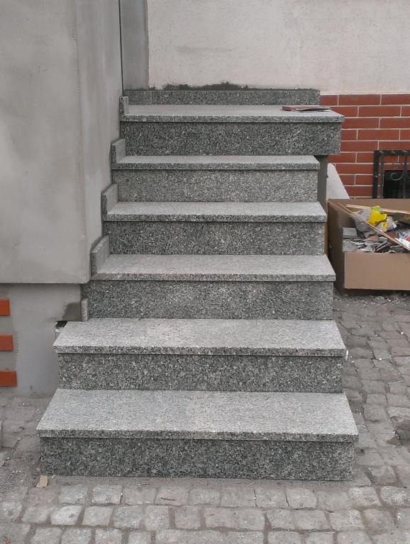 Stopnie zewnętrzne płomieniowane granit Strzegomski